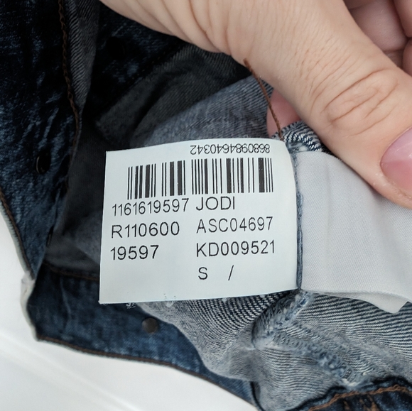 'Jodi' Denim Vest - Size S - Picture 10 of 10